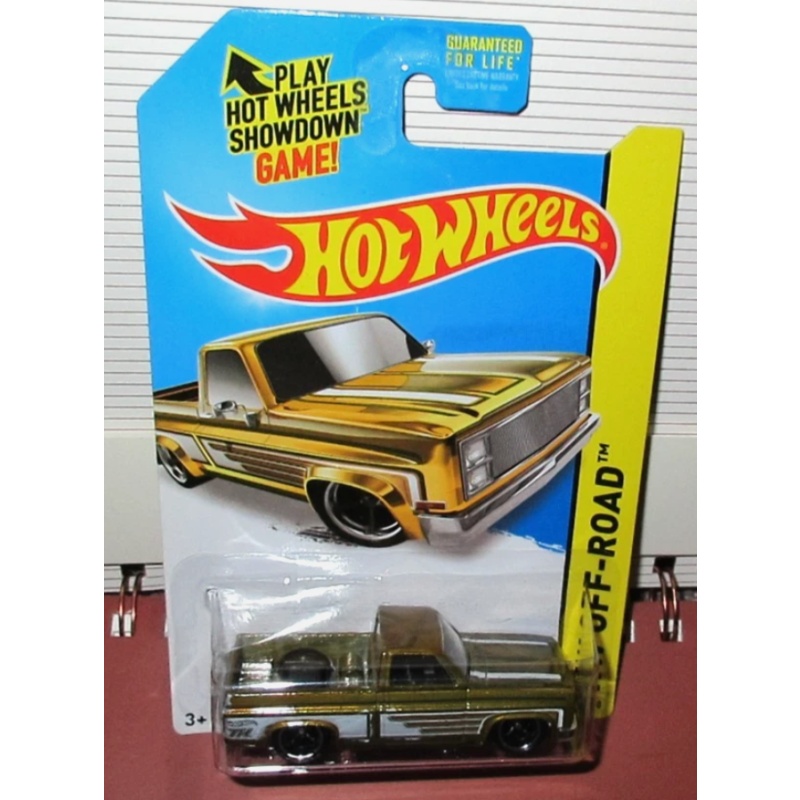 HW-2014 RARE GOLD STH '83 CHEVY SILVERADO GREAT CONDITION